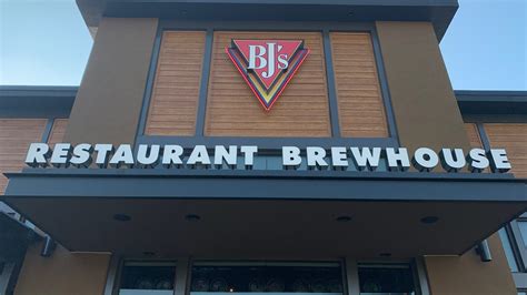 bj's brewhouse brentwood|bj's restaurant & brewhouse near me.